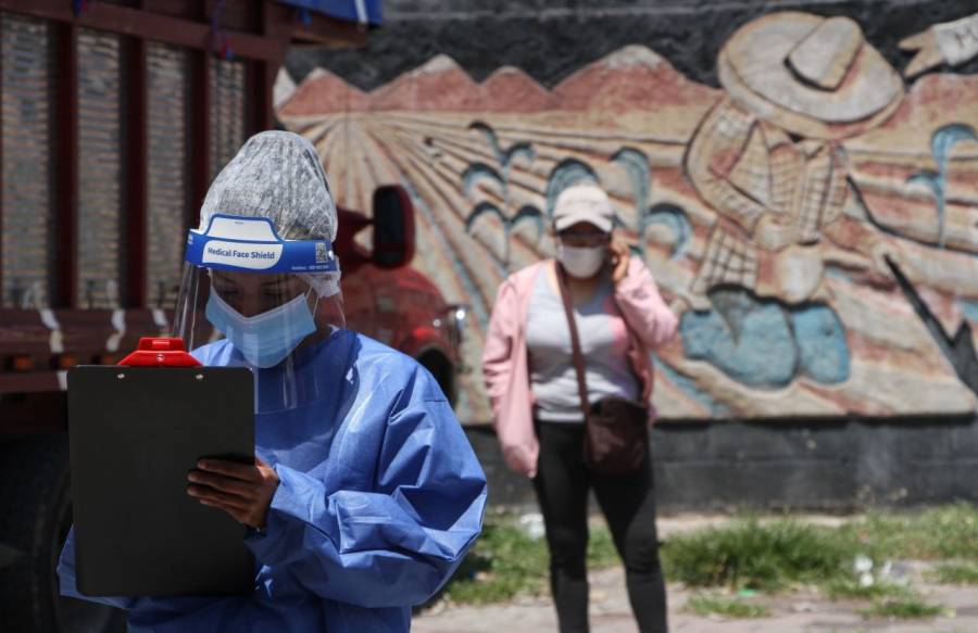 CDMX rebasa los 100 mil casos de Covid-19