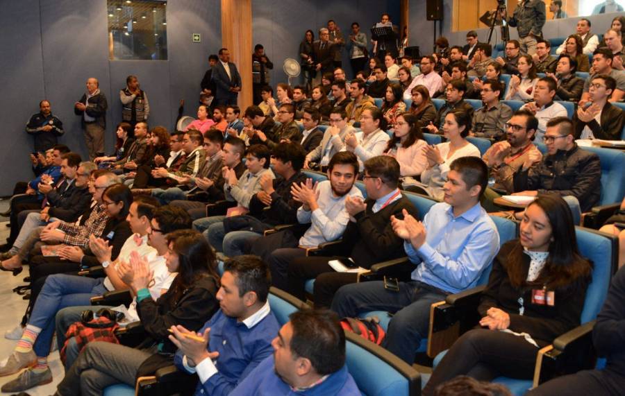 Inicia el registro para Jóvenes Escribiendo el Futuro