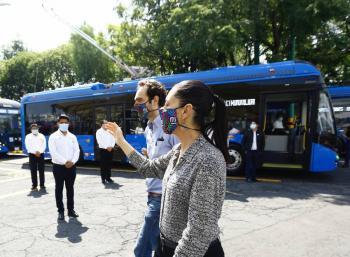 PRESENTA SHEINBAUM NUEVOS TROLEBUSES