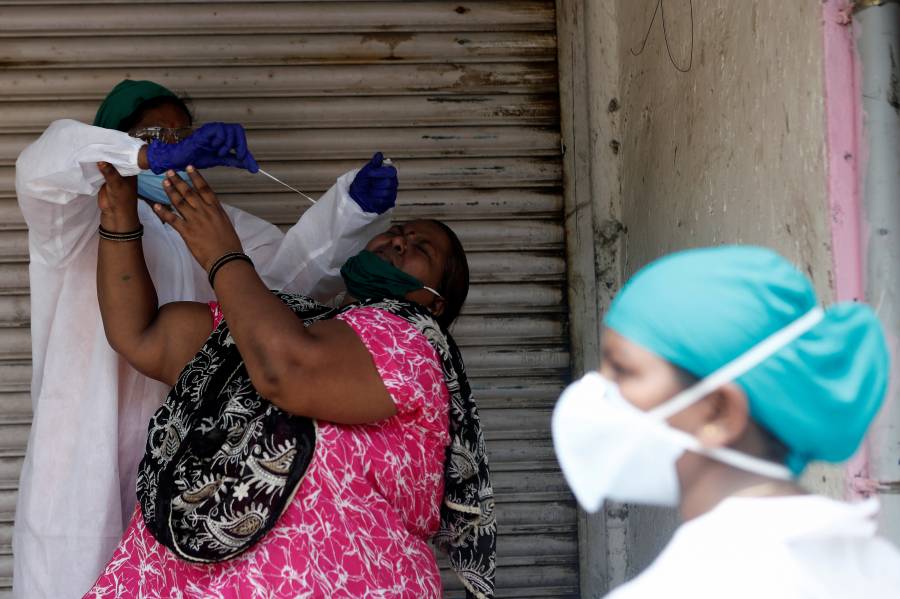 India rompe récord de contagios diarios