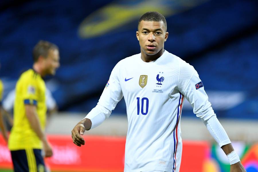 Mbappé, positivo por COVID-19
