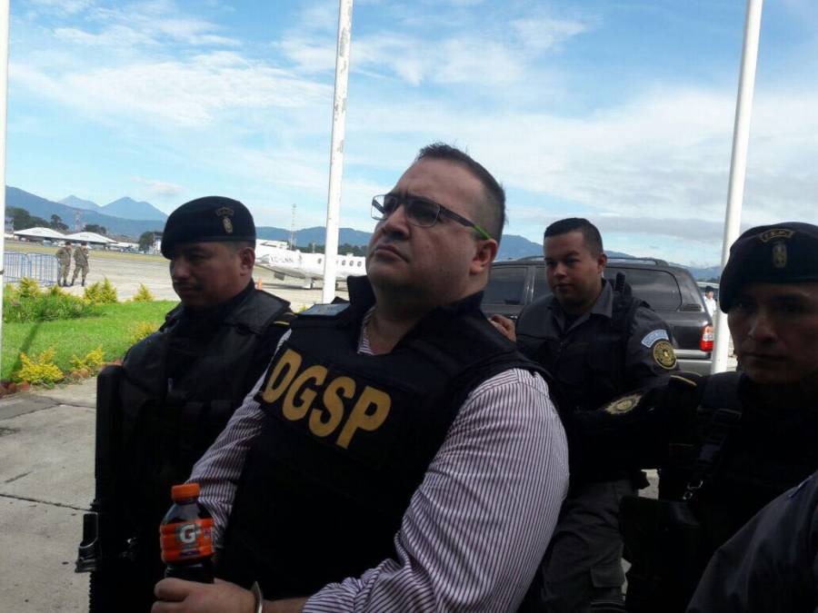 Juez niega frenar orden de captura contra Duarte por desaparición forzada