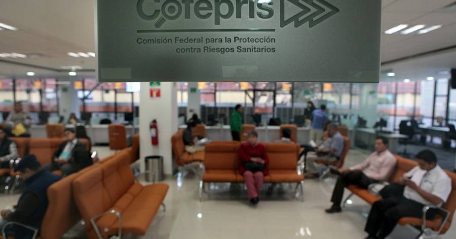 COFEPRIS suspende 34,740 sitios por publicidad irregular