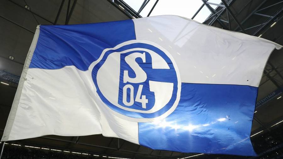 Schalke 04 tendr&aacute; como invitados de honor a trabajadores de la salud en sus primeros partidos