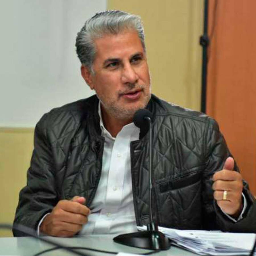 “Piso parejo a candidatos a dirigir Morena”