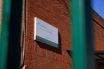 Pa&iacute;s Vasco cierra escuela tras positivos por COVID-19 en varios profesores