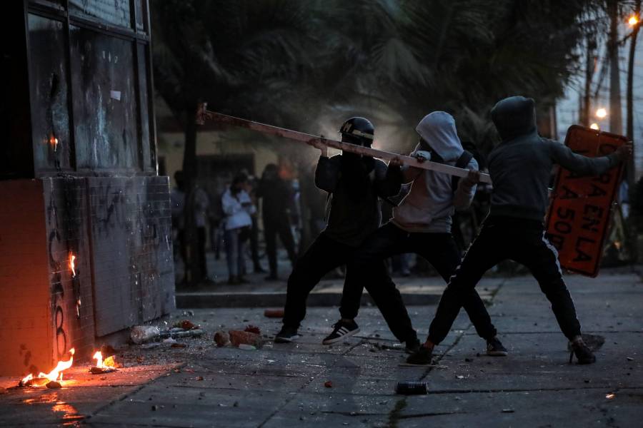 Violencia policial enciende  las calles de Colombia