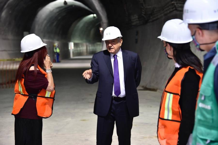 85% DE AVANCE EN LÍNEA 12 DEL METRO; AMLO SUPERVISA OBRAS