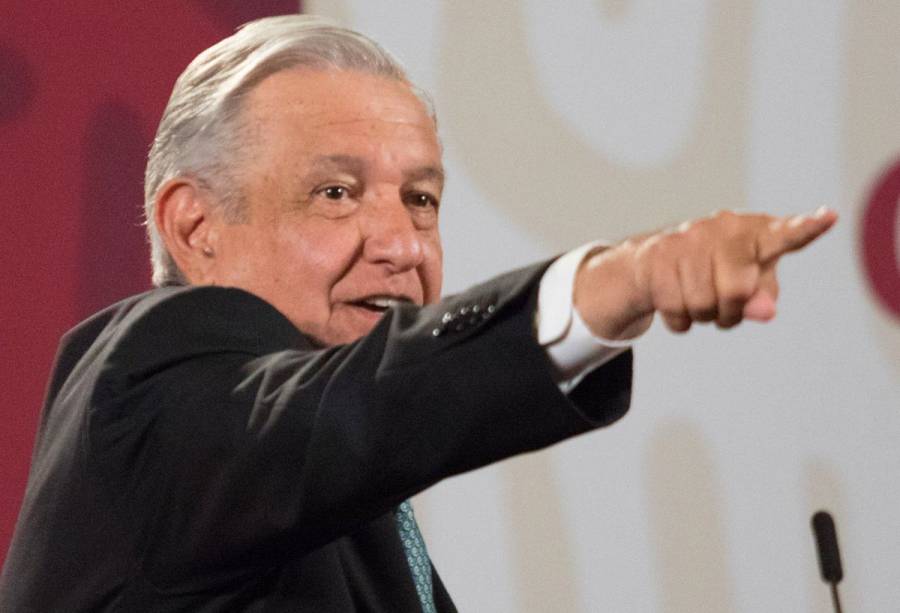 AMLO desmiente toma de Catedral por parte de ejército