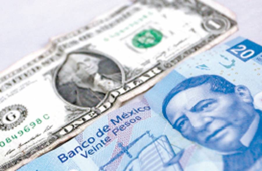 Peso avanza a mejor nivel desde marzo; cotiza en 21.16 por d&oacute;lar