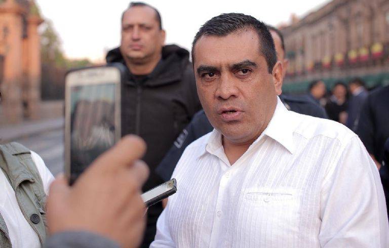 Juez le dicta prisión a exjefe PFM relacionado con caso Iguala