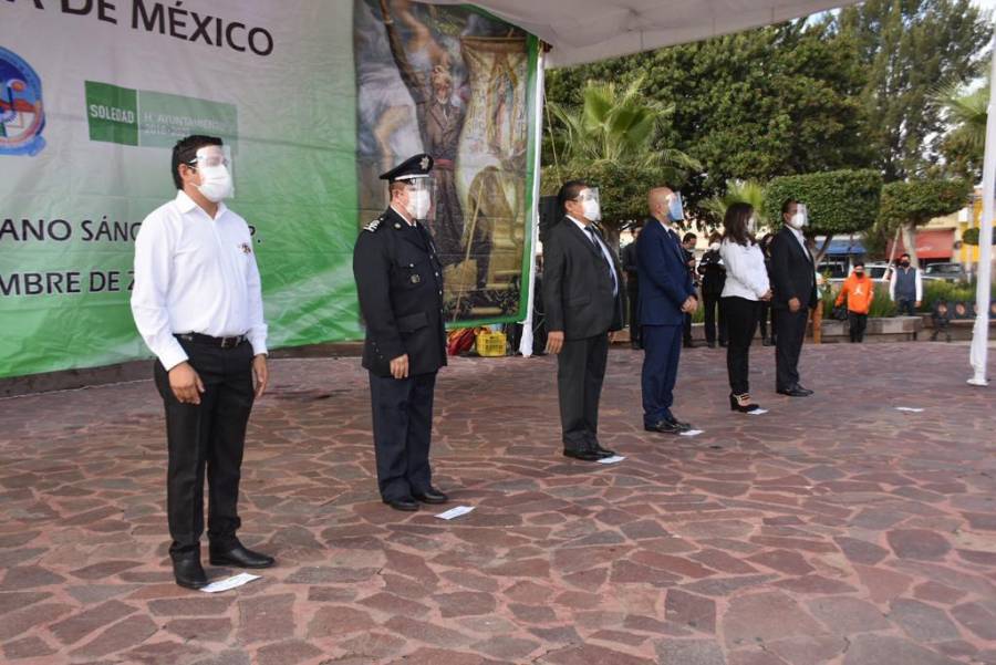 Alcalde de Soledad encabeza acto cívico en conmemoración de la Independencia de México