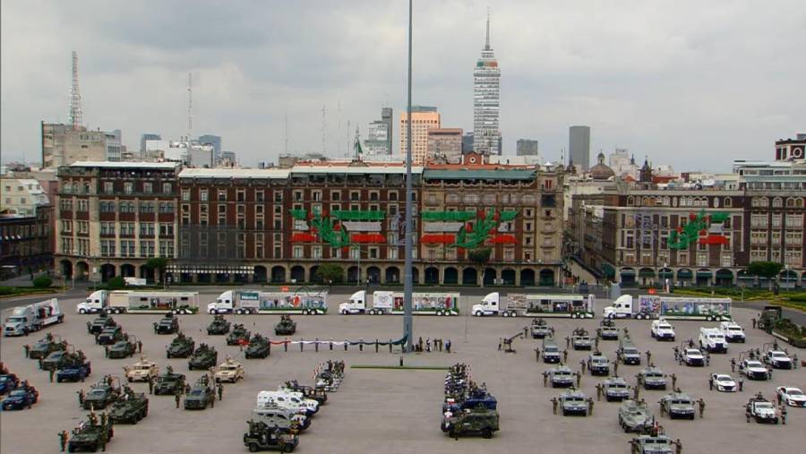 Aeronaves que participaron en el desfile militar