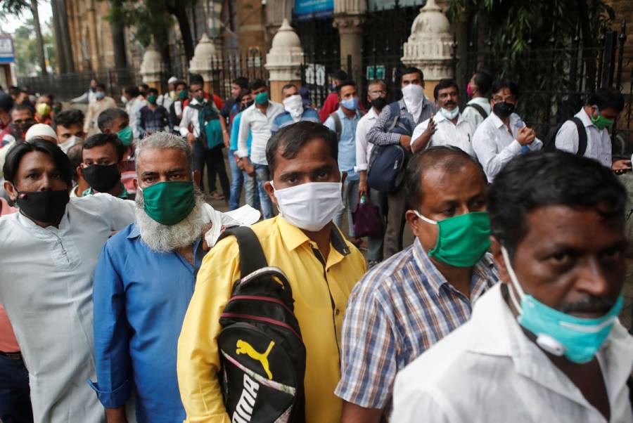 India supera los 5 millones de contagios por Covid-19