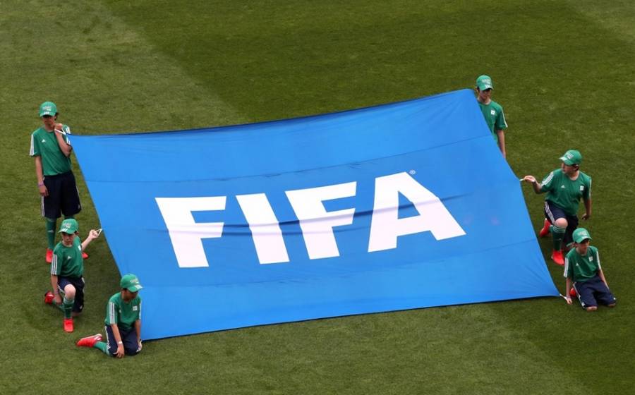 Pandemia costará al fútbol 14 mil mdd este año: FIFA