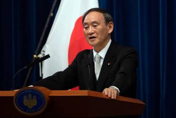 Designan a Yoshihide Suga como primer ministro de Jap&oacute;n tras renuncia de Shinzo Abe