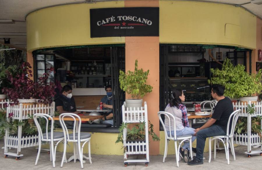 Sector restaurantero en CDMX, cuesta abajo por limitación de aforo