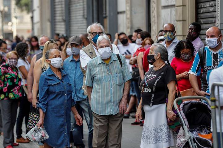 Brasil suma 829 muertos en las &uacute;ltimas 24 horas