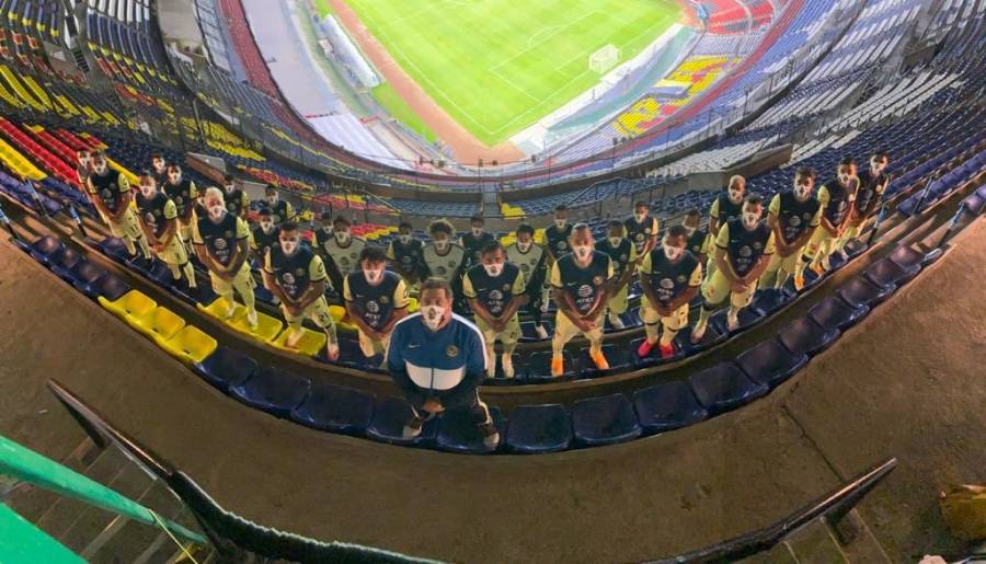 Miguel Herrera pide apostar por América en el Clásico Nacional