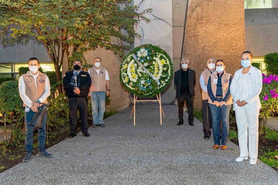 Hospital Juárez de México rinde homenaje a las víctimas del terremoto de 1985