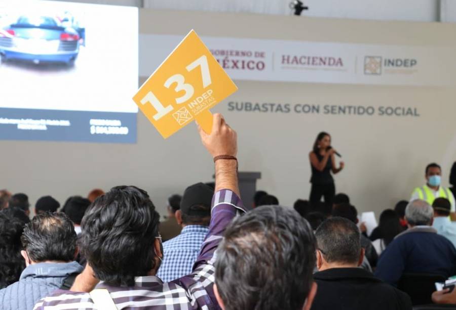 Inicia subasta en Los Pinos; recursos serán destinados al sector salud