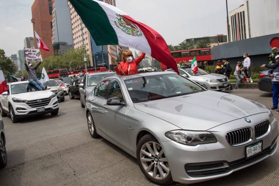 GARANTIZA AMLO A FRENAAA DERECHO A MANIFESTARSE