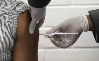 Mielitis transversa afect&oacute; a dos  voluntarios de AstraZeneca