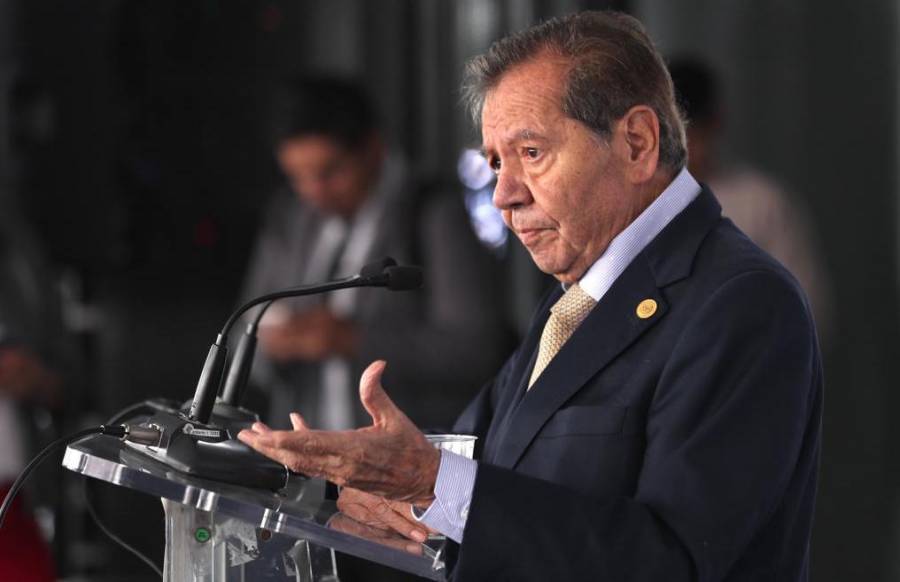 “Esa calva seráfica está hueca”, dice Muñoz Ledo a Anaya