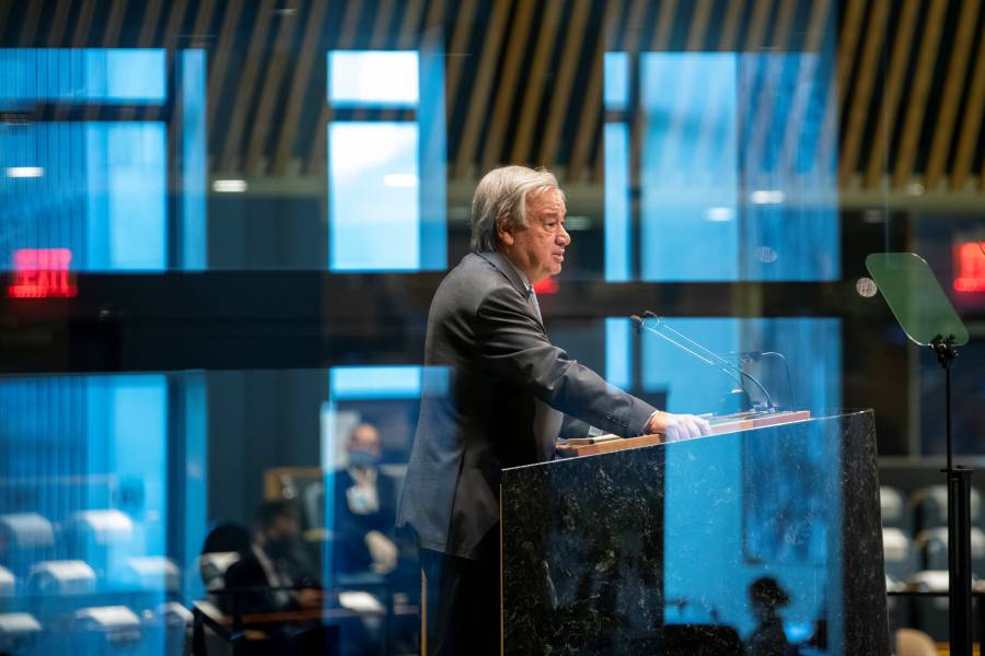 “Un virus microsc&oacute;pico puso al  mundo de rodillas”: Guterres