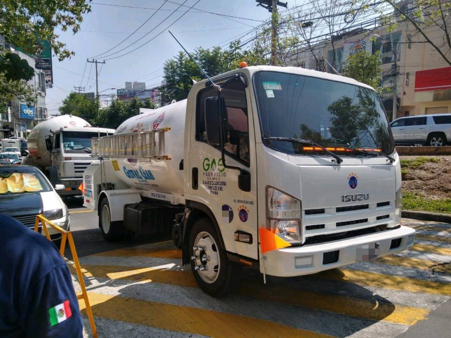 Detienen en Cuajimalpa a 2 presuntos trabajadores de 