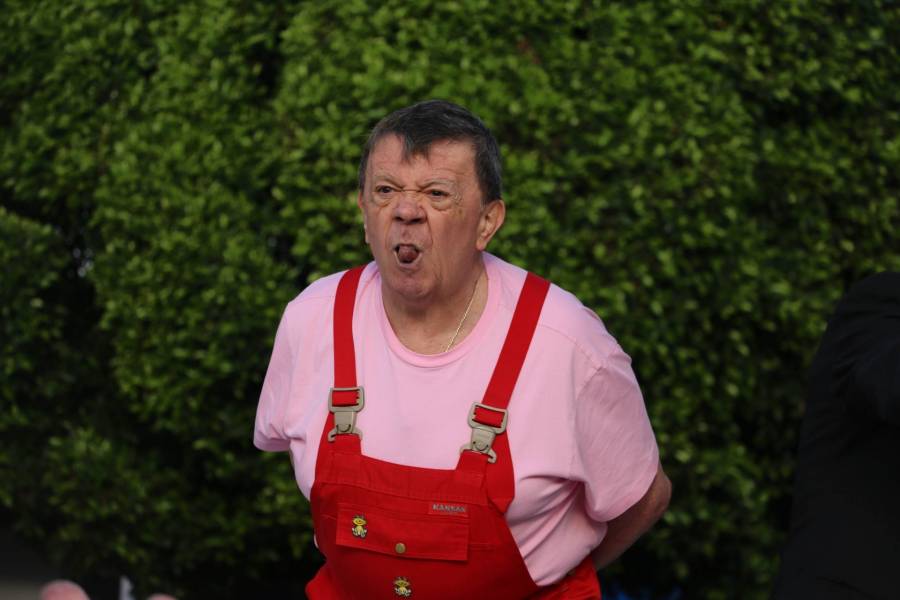 Alexandra Beffer señala como presunto acosador a Chabelo