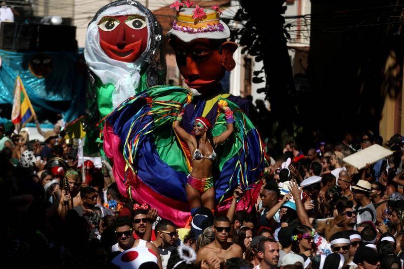 Carnaval de R&iacute;o de Janeiro pospuesto por el COVID-19