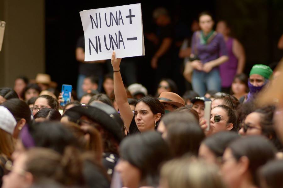 Incrementan un 45% las llamadas por violencia de género en 2020: Segob