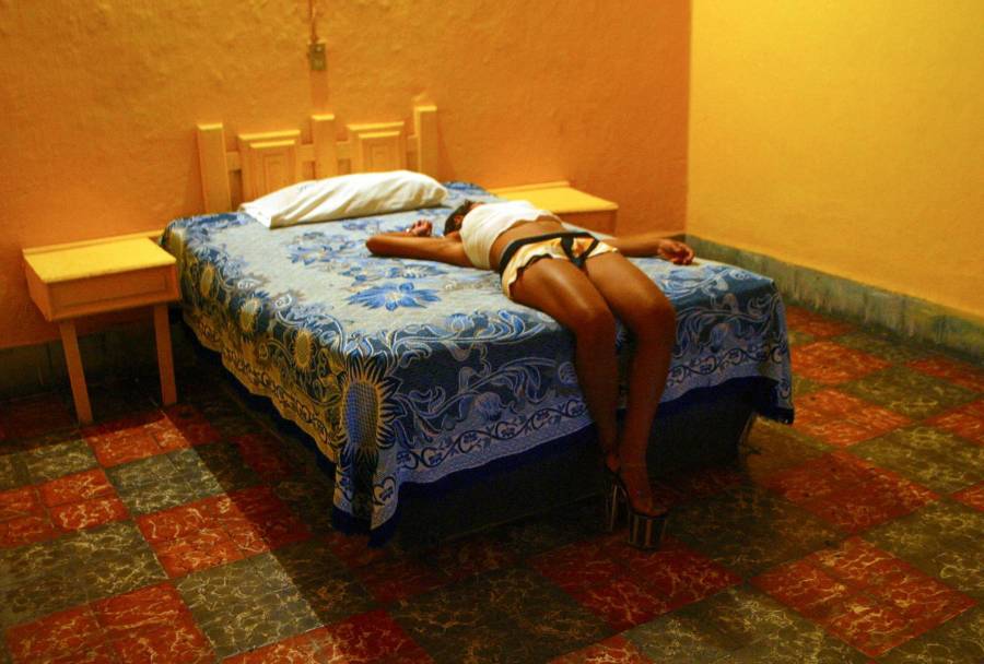 Por Covid-19, proh&iacute;ben la prostituci&oacute;n en Bruselas