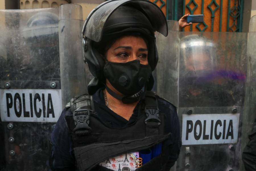 Molotov, piedras, palos… enmarcaron marcha pro aborto