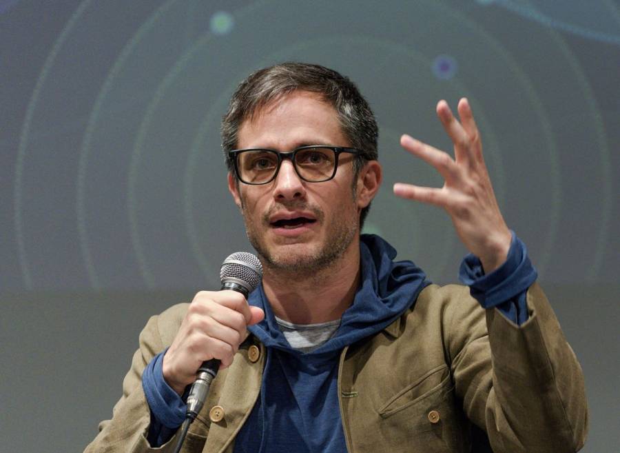 Gael Garc&iacute;a invita a firmar petici&oacute;n para impedir extinci&oacute;n de fideicomisos