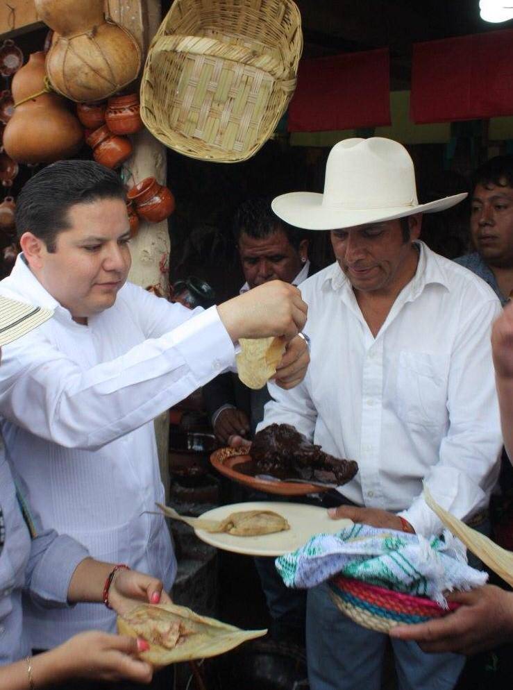 Milpa Alta: Lista la venta y degustación de mole