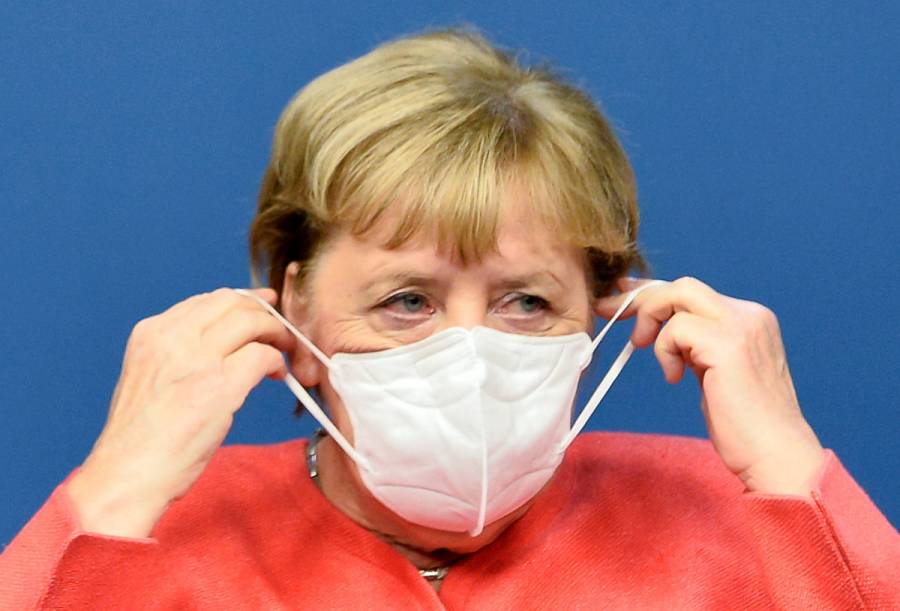 Los peores meses de Covid-19 están por llegar: Angela Merkel