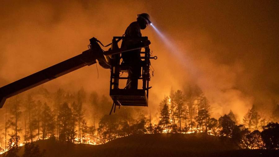 Incendios en California arrasan la cifra de 1.62 millones de hectáreas