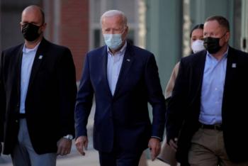 Biden ampl&iacute;a ventaja en encuestas
