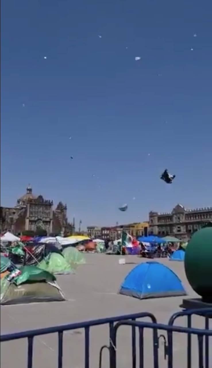 Viento vuela casas de campaña de FRENAAA