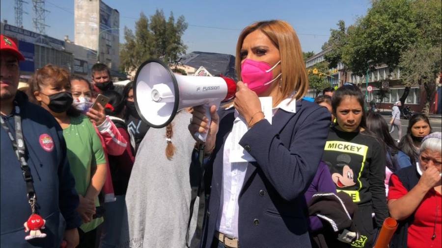 Comerciantes piden a gobierno capitalino que se les regrese predio donde vendían pues ganaron resolutivo judicial