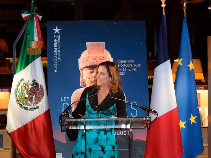Guti&eacute;rrez Muller viaja a Europa para conseguir piezas hist&oacute;ricas de M&eacute;xico