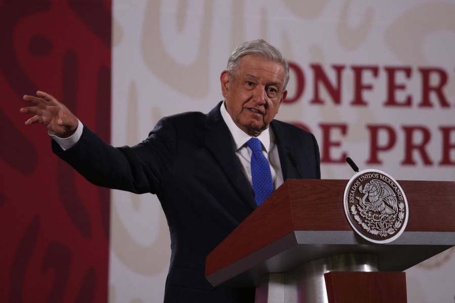 AMLO va por eliminar intermediarios en préstamos de Infonavit