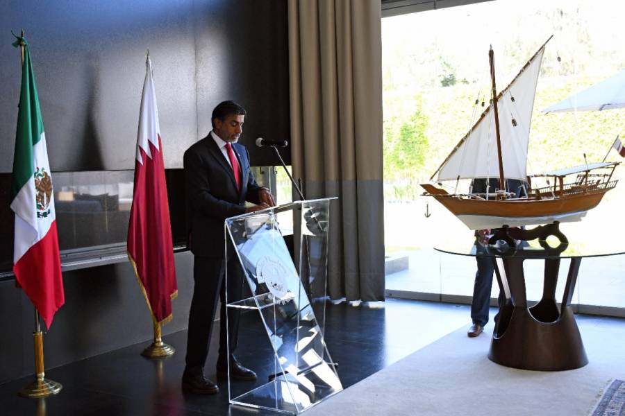 Dona Estado de Qatar a Neza material cubrebocas, pares de guantes y caretas