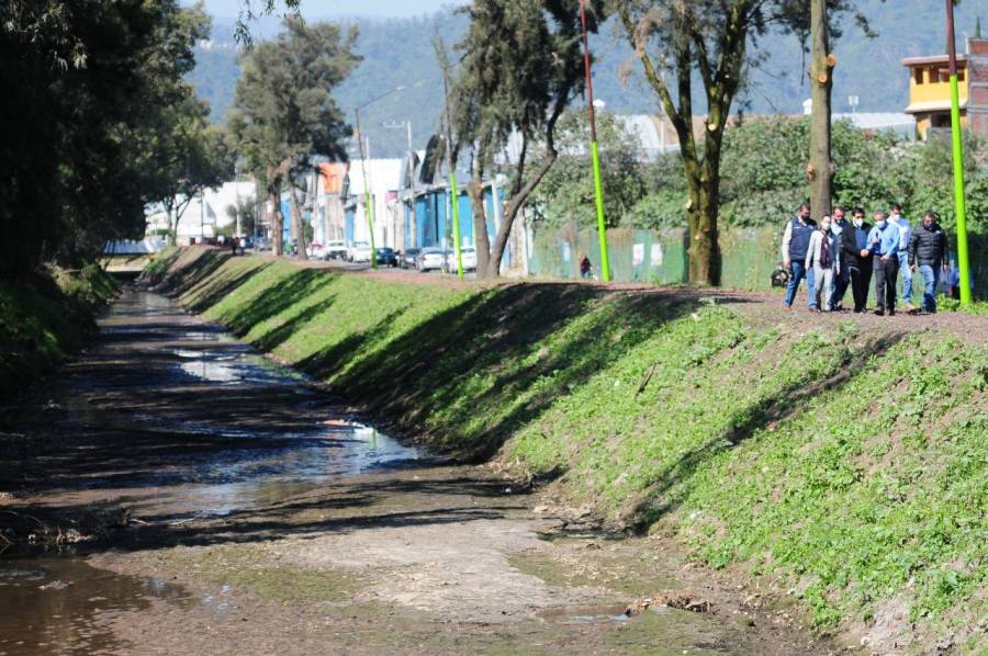 Realizan obras para evitar inundaciones