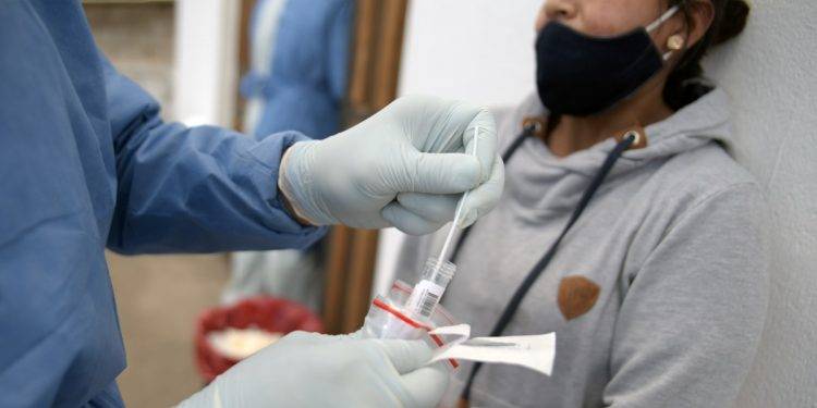EU registra más de 50 mil casos positivos de Covid-19 en tres días consecutivos