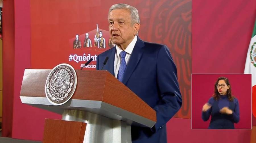 AMLO asegura a padres de niños con cáncer que no habrá desabasto por robo de medicamentos