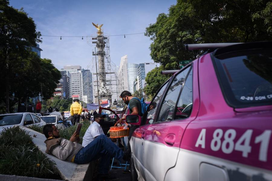 Taxistas exigen a Segob avanzar en acuerdos