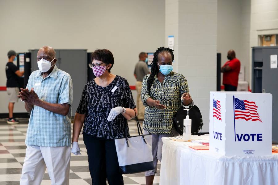 Votación adelantada abre en tres estados más de EU